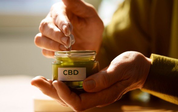 How to Use CBD for Joint Pain Relief