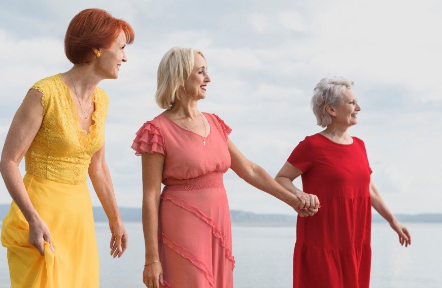 5 Ways People Embrace Aging With Confidence