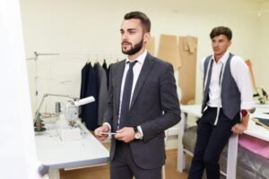 Why Industry Leaders Choose a Tailored Clothing Company